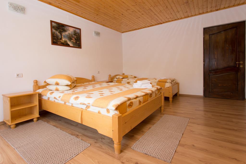 Hotel Cabana Ama Tău Bistra Exterior foto